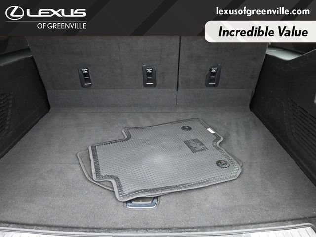Used 2023 Chevrolet Suburban Premier RWD image 32