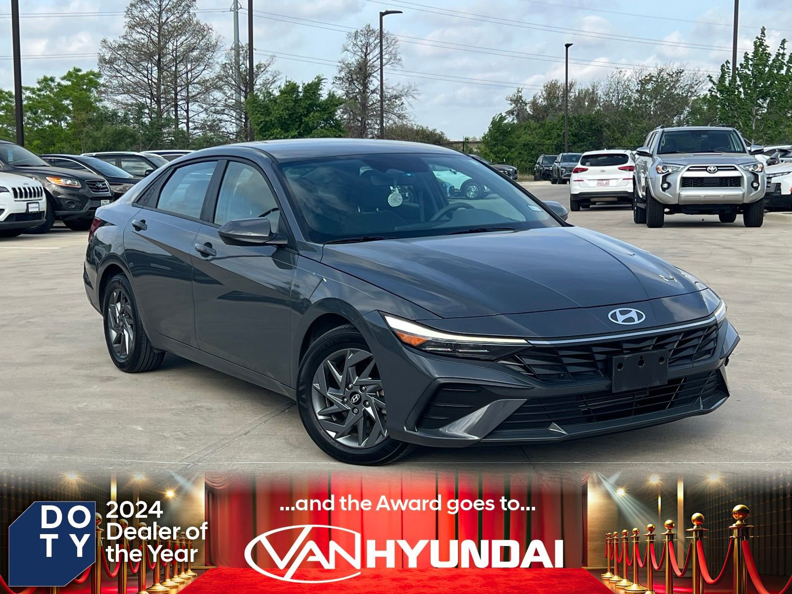 Used 2024 Hyundai Elantra SEL