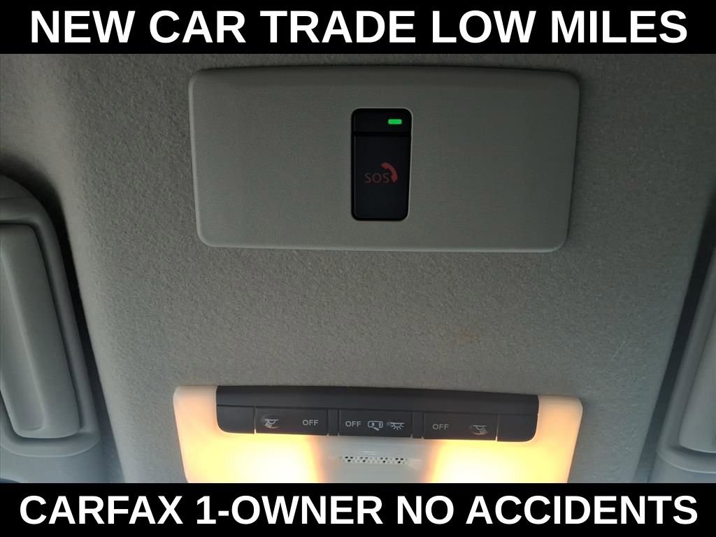 Used 2025 Nissan Versa SR w/ Trunk Package FWD image 25