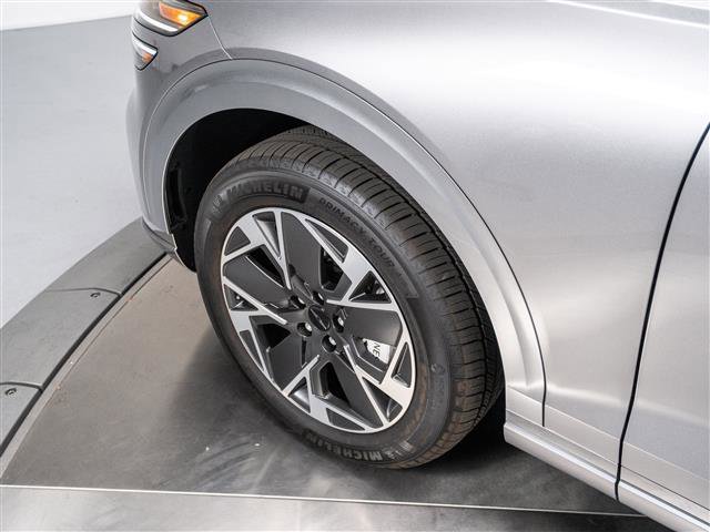 New 2026 Genesis Electrified GV70 Standard image 12