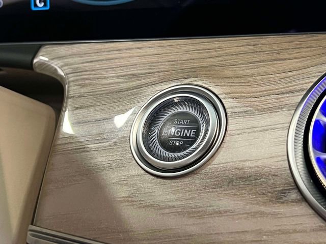 Used 2023 Mercedes-Benz E 450 4MATIC Cabriolet image 30