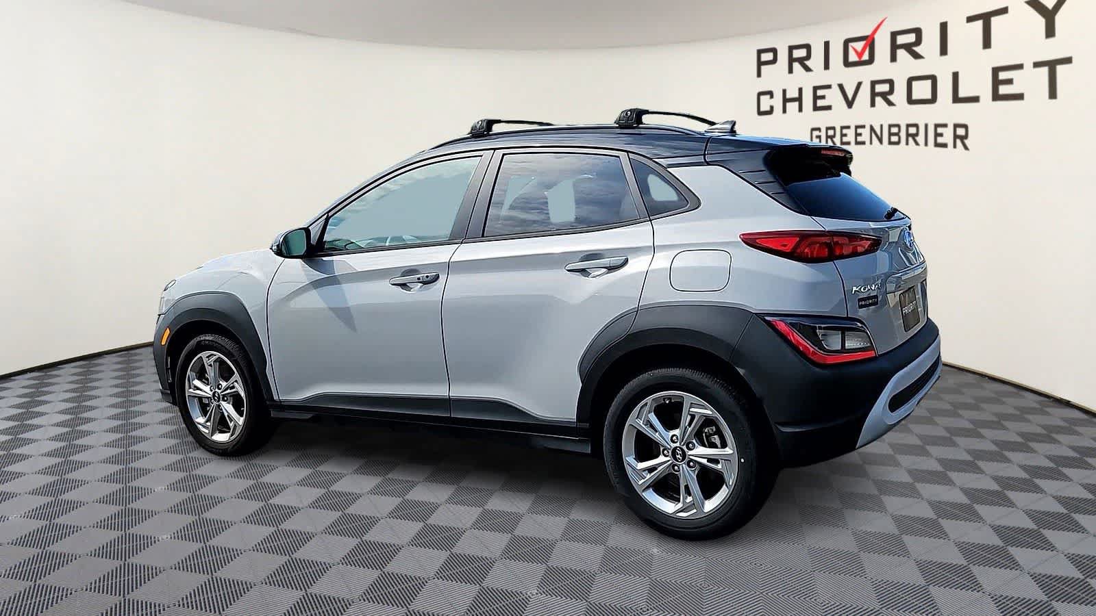 Used 2023 Hyundai Kona SEL AWD/4WD image 6