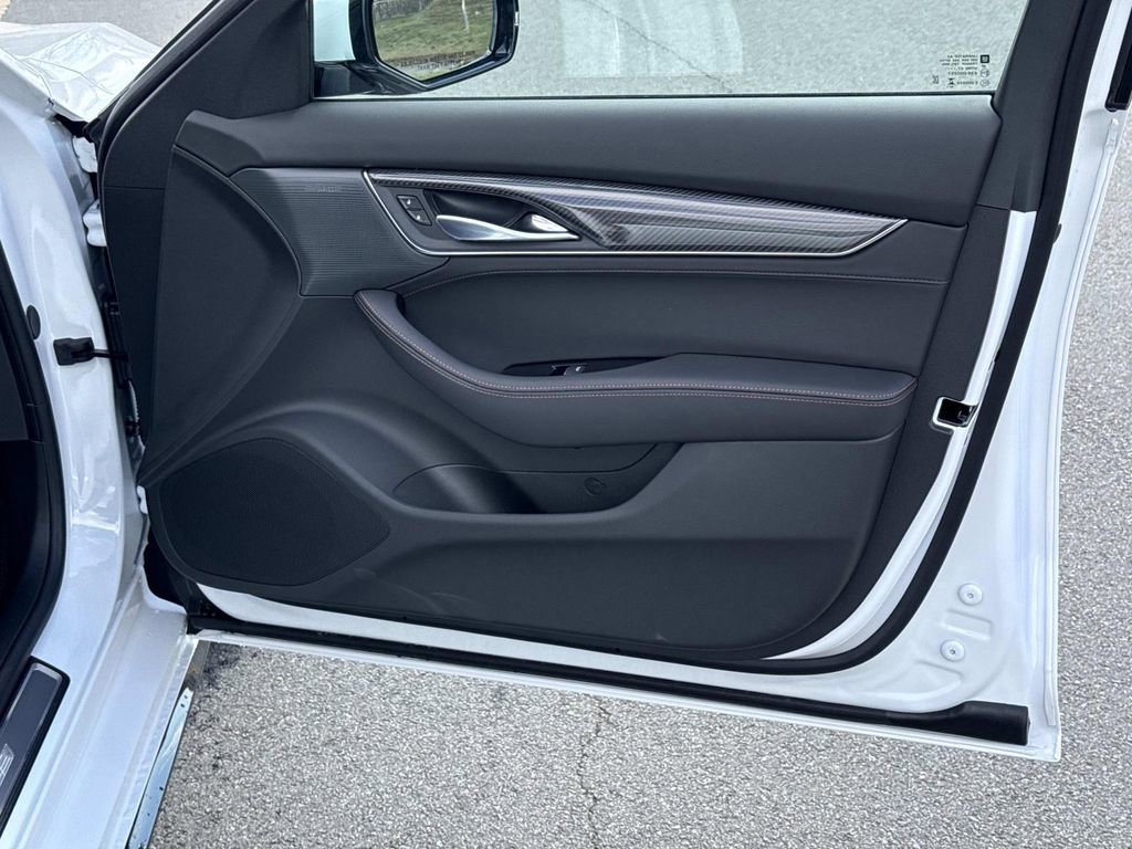 New 2026 Cadillac CT5 V w/ Technology Package AWD/4WD image 8