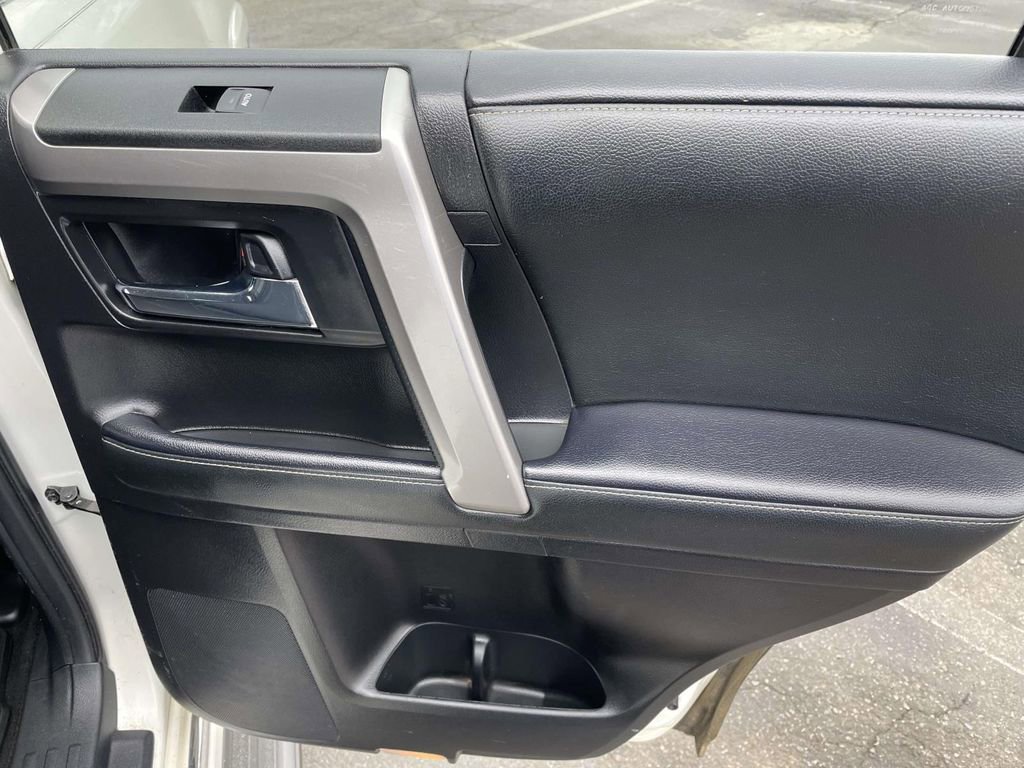 Used 2020 Toyota 4Runner Limited image 45