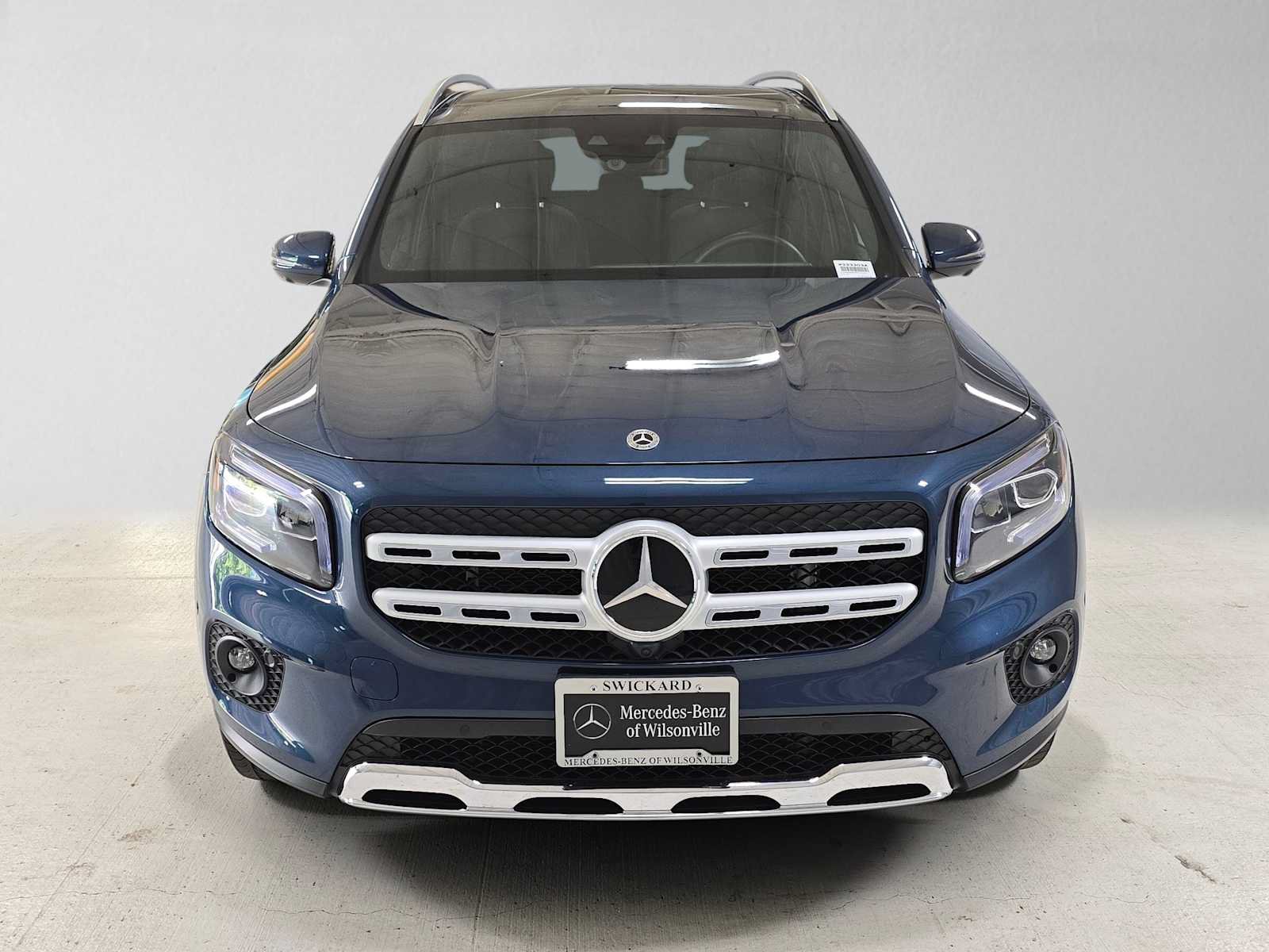 Used 2023 Mercedes-Benz GLB 250 4MATIC image 8
