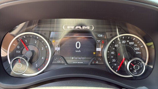 New 2026 RAM 2500 Big Horn AWD/4WD image 13