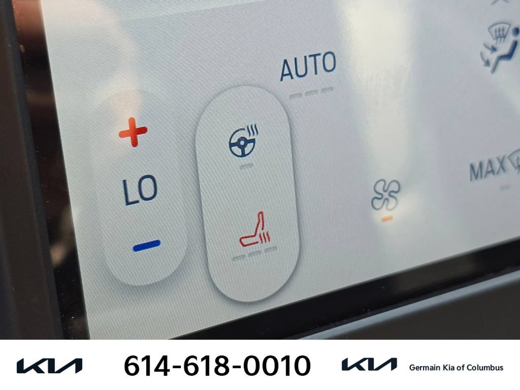 Used 2022 Ford Edge Titanium AWD/4WD image 31