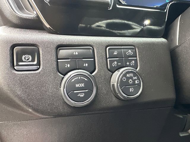 Used 2025 Chevrolet Silverado 2500 LT w/ Safety Package AWD/4WD image 26