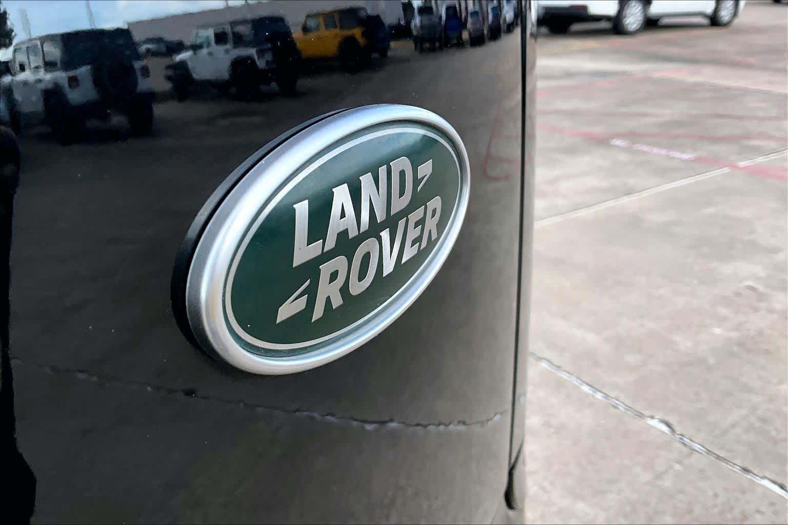 Used 2022 Land Rover Range Rover Velar R-Dynamic S AWD/4WD image 10