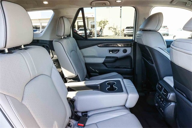 Used 2023 Honda Pilot Elite image 19