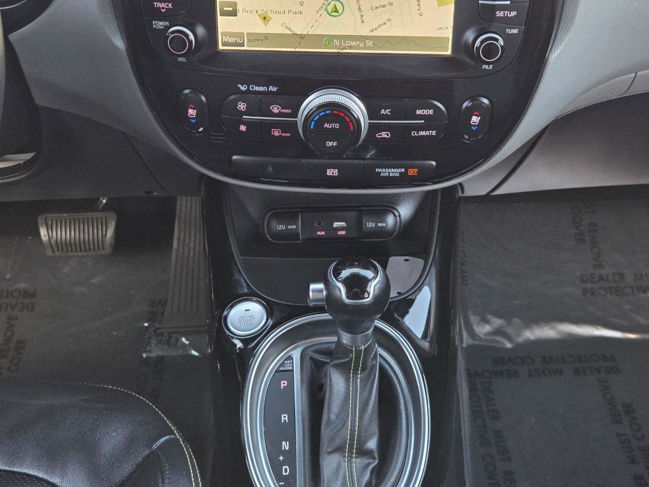 Used 2015 Kia Soul + w/ Primo Package FWD image 22
