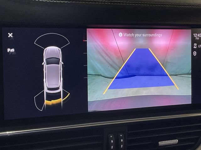 Certified 2022 Porsche Cayenne AWD/4WD image 32