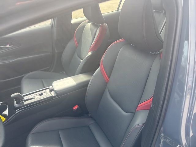 Used 2025 Toyota Prius Plug-In Hybrid w/ Limited Premium Package image 21