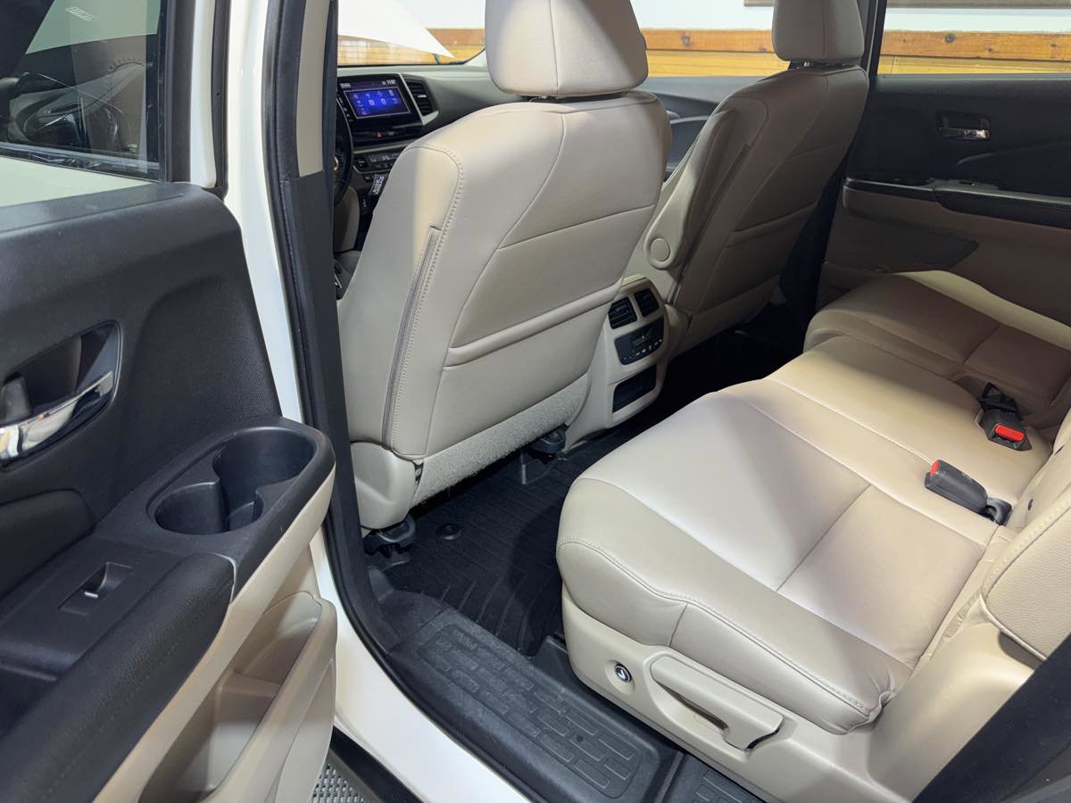 Used 2016 Honda Pilot EX-L image 23