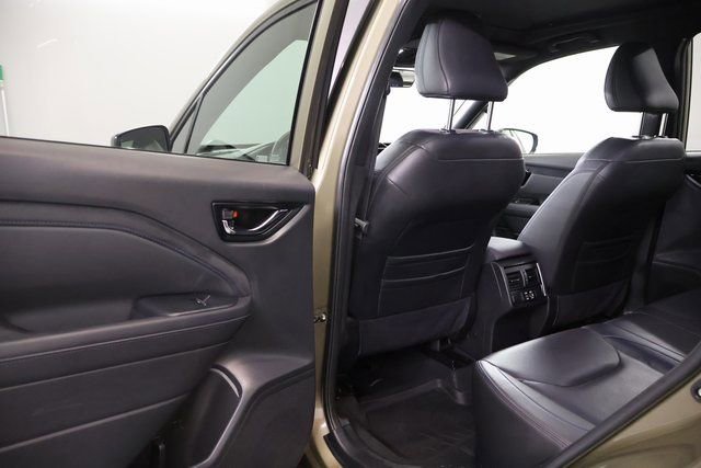 Used 2025 Subaru Forester Limited w/ Popular Package #1 AWD/4WD image 28