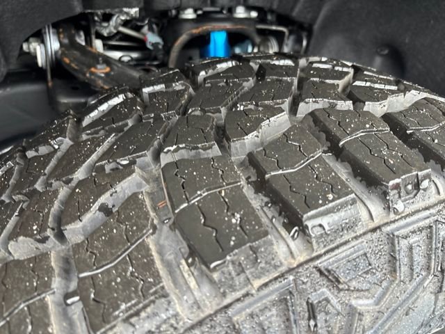 New 2026 GMC Sierra 2500 AT4X w/ LPO, Black Badging Package image 25