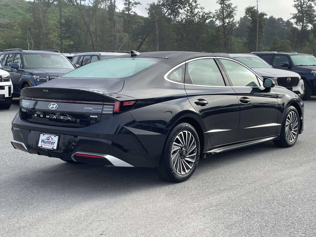 Certified 2026 Hyundai Sonata SEL FWD image 31