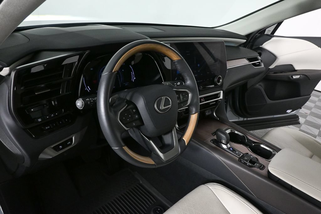 Used 2024 Lexus RX 350 w/ Technology Package AWD/4WD image 6