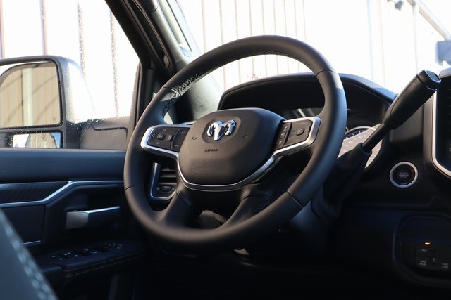 Used 2025 RAM 2500 Big Horn image 47