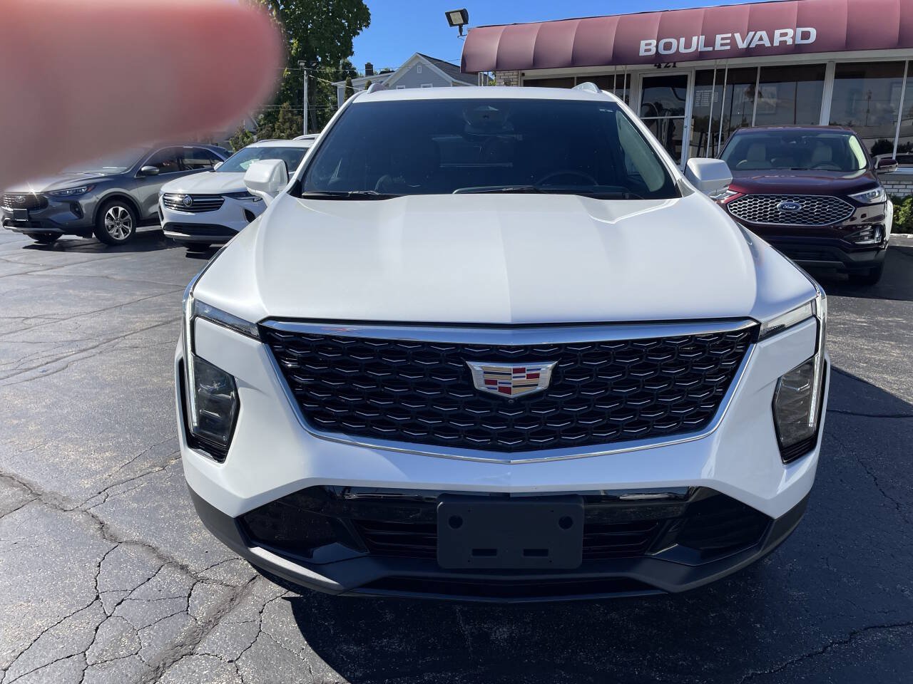 Used 2025 Cadillac XT4 Premium Luxury AWD/4WD image 10