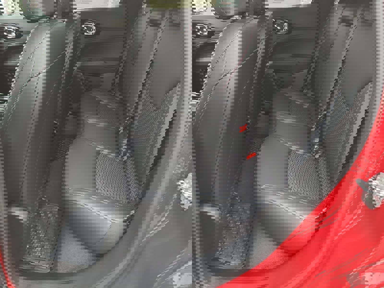 New 2026 Jeep Compass Latitude image 21