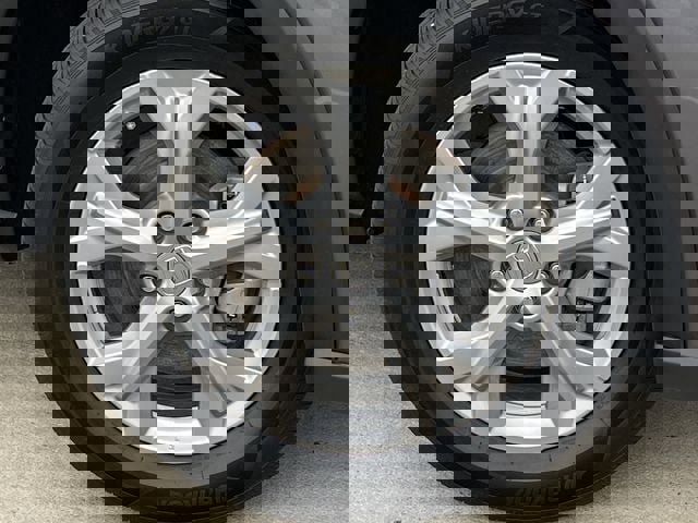 Certified 2025 Honda HR-V LX image 8