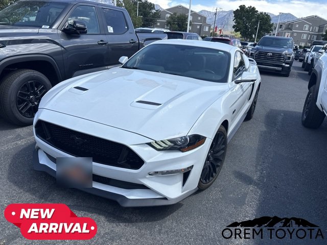 Used 2019 Ford Mustang GT Premium w/ GT Performance Package RWD image 7