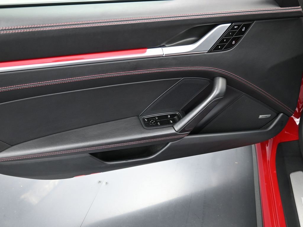 Used 2021 Porsche 911 Targa 4S image 21