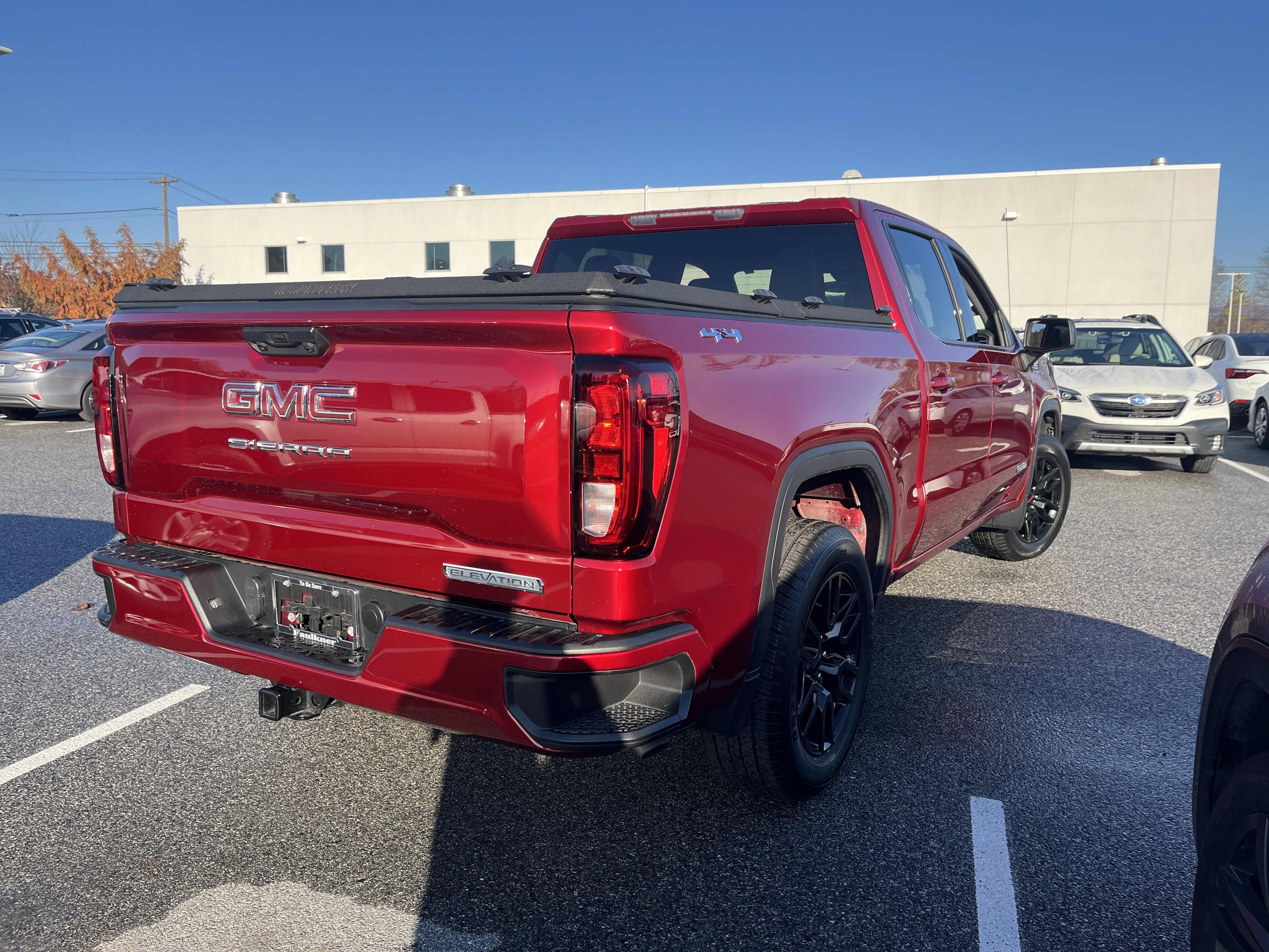Used 2024 GMC Sierra 1500 Elevation image 5