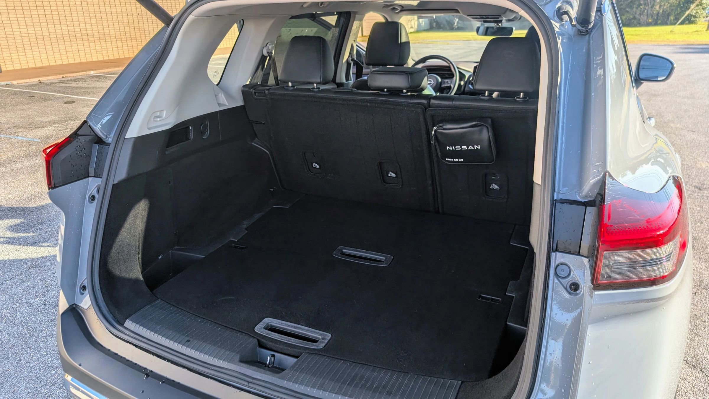 Used 2022 Nissan Rogue Platinum w/ Head-Up Display Package image 8