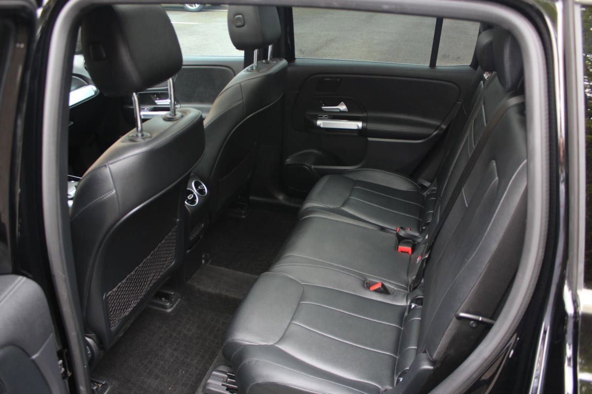 Used 2022 Mercedes-Benz EQB 300 4MATIC image 29