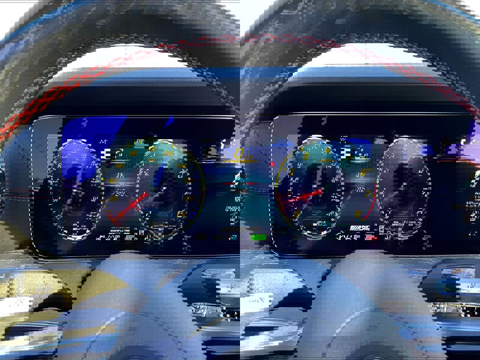 Used 2022 Mercedes-Benz E 53 AMG 4MATIC Sedan image 21