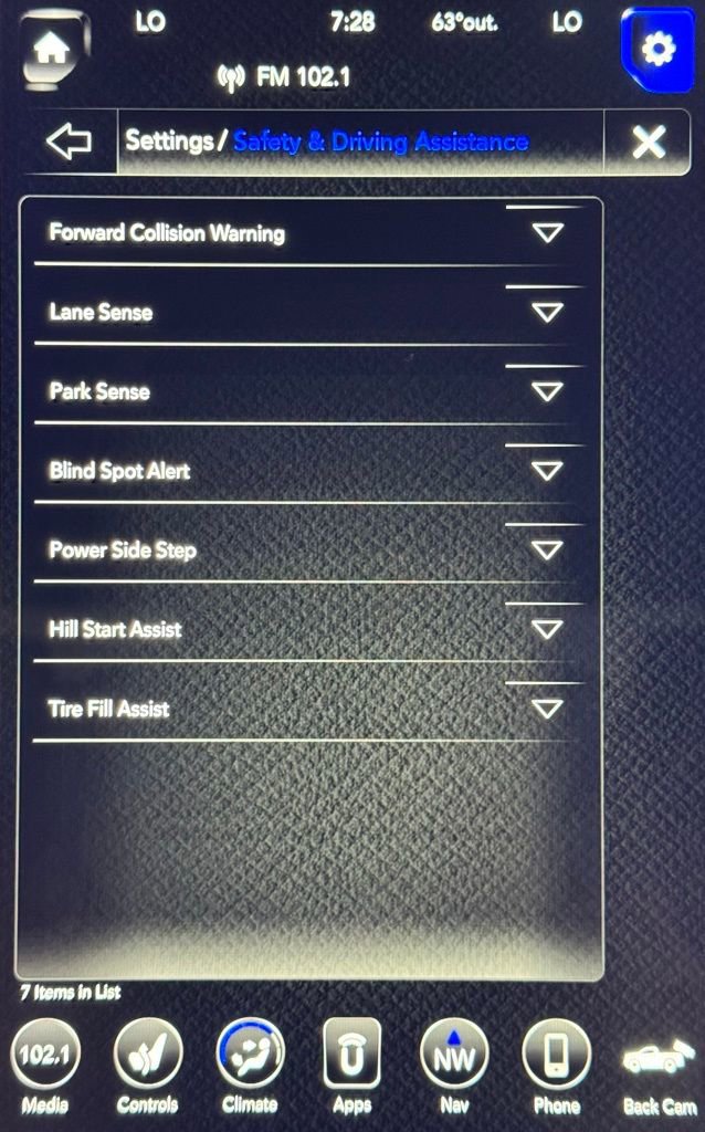 Used 2019 RAM 1500 Limited image 36