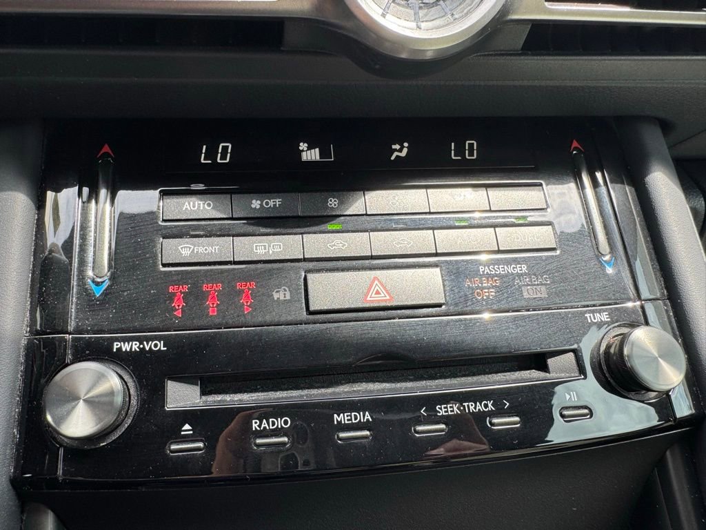 Used 2021 Lexus IS 350 F Sport w/ Navigation Package image 23