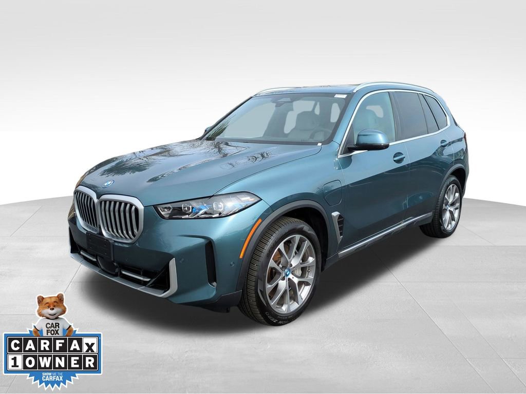 Used 2025 BMW X5 xDrive50e w/ Premium Package image 8