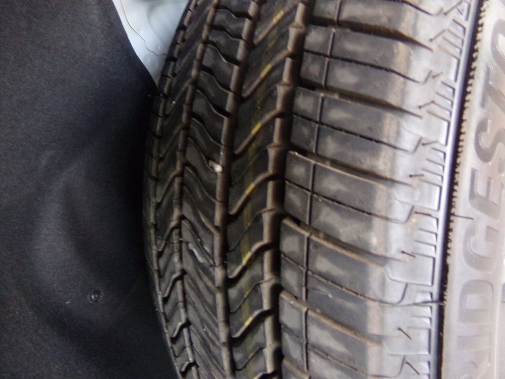 New 2025 GMC Acadia Elevation image 26