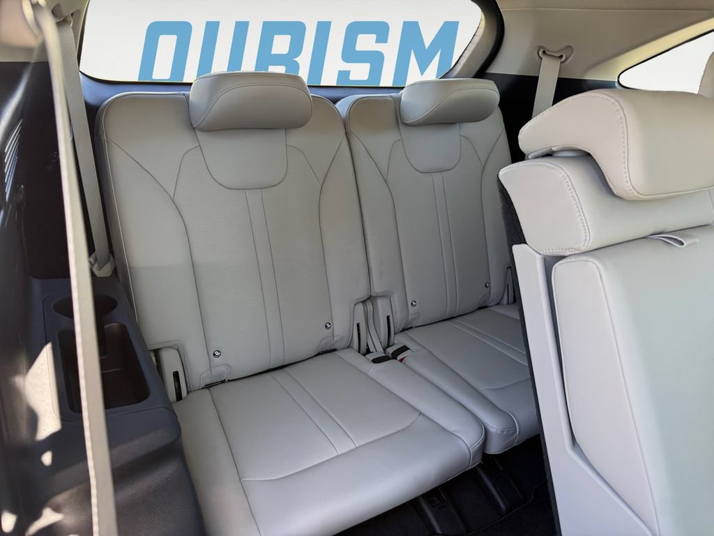 New 2026 Kia Sorento S w/ S Panoramic Sunroof Package FWD image 17