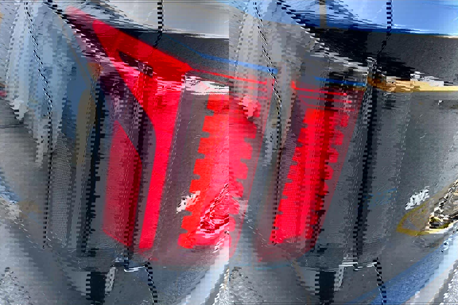 Used 2022 Kia Sorento S image 29