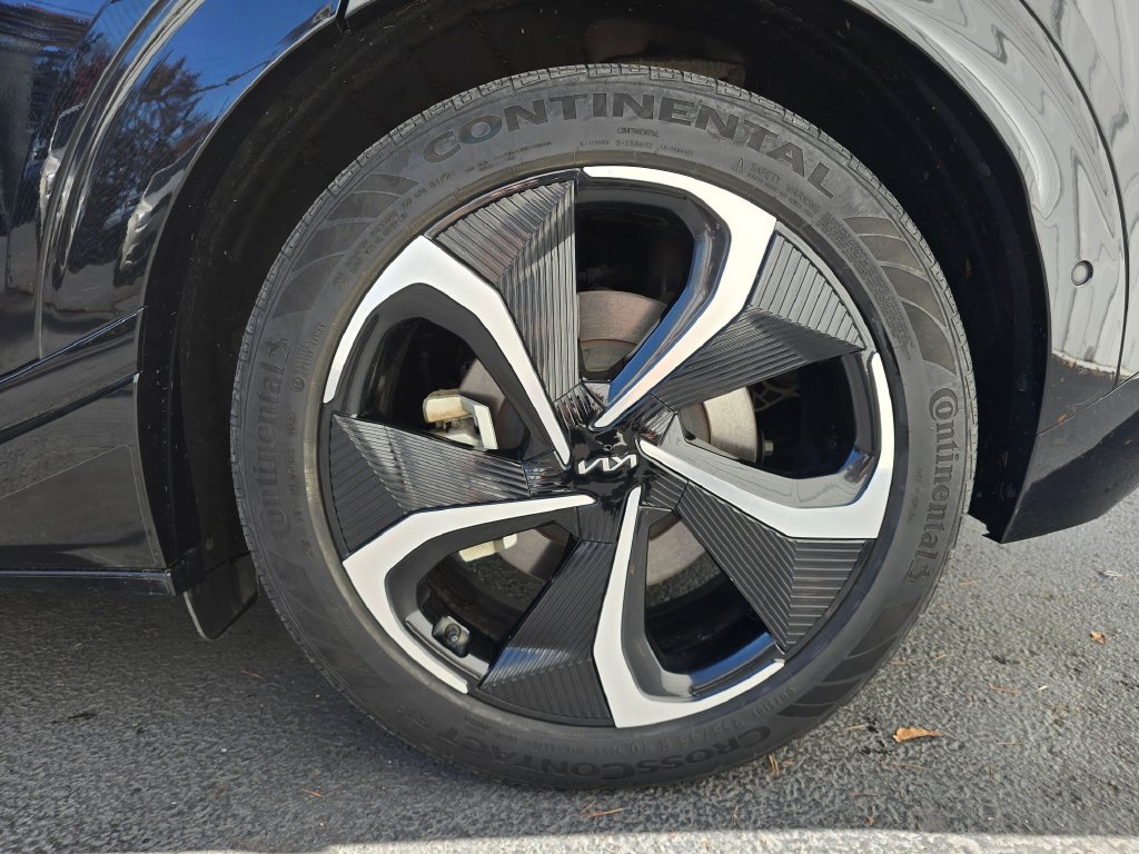 Certified 2023 Kia EV6 GT-Line AWD/4WD image 6