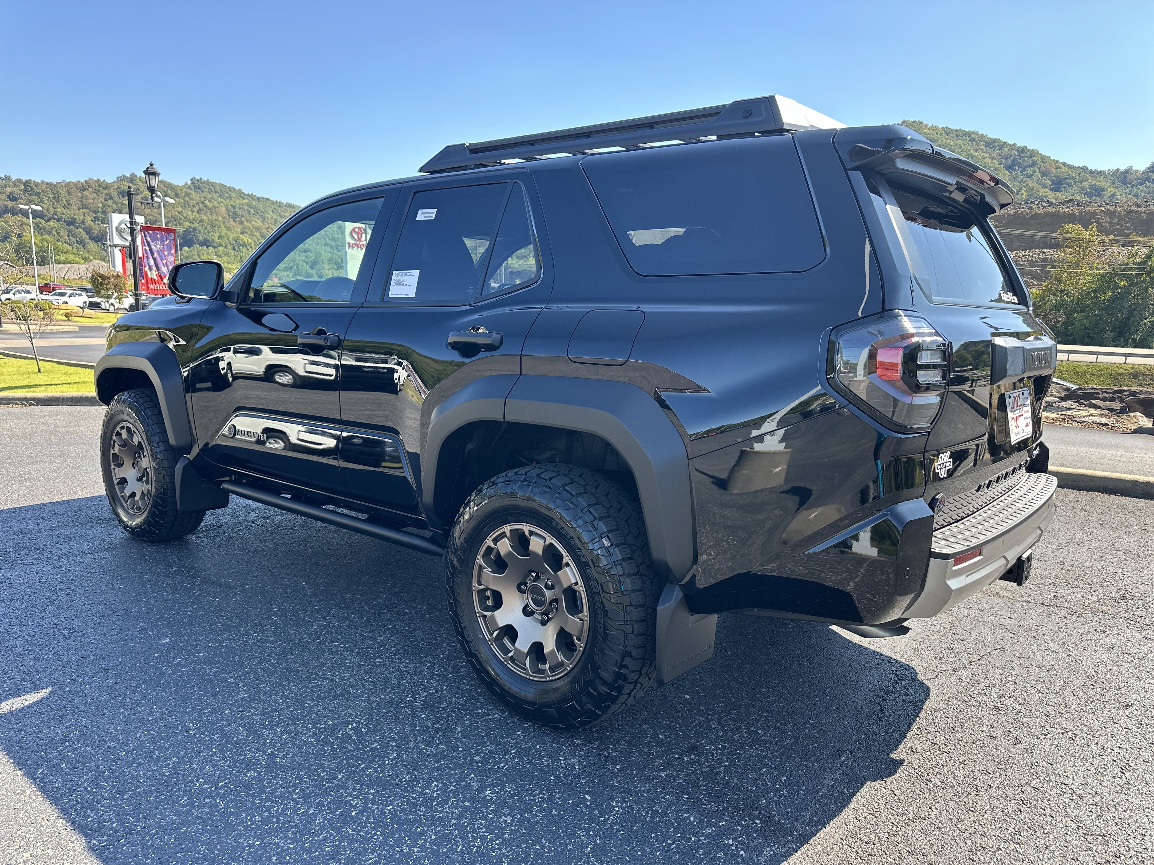 New 2025 Toyota 4Runner Trailhunter image 4