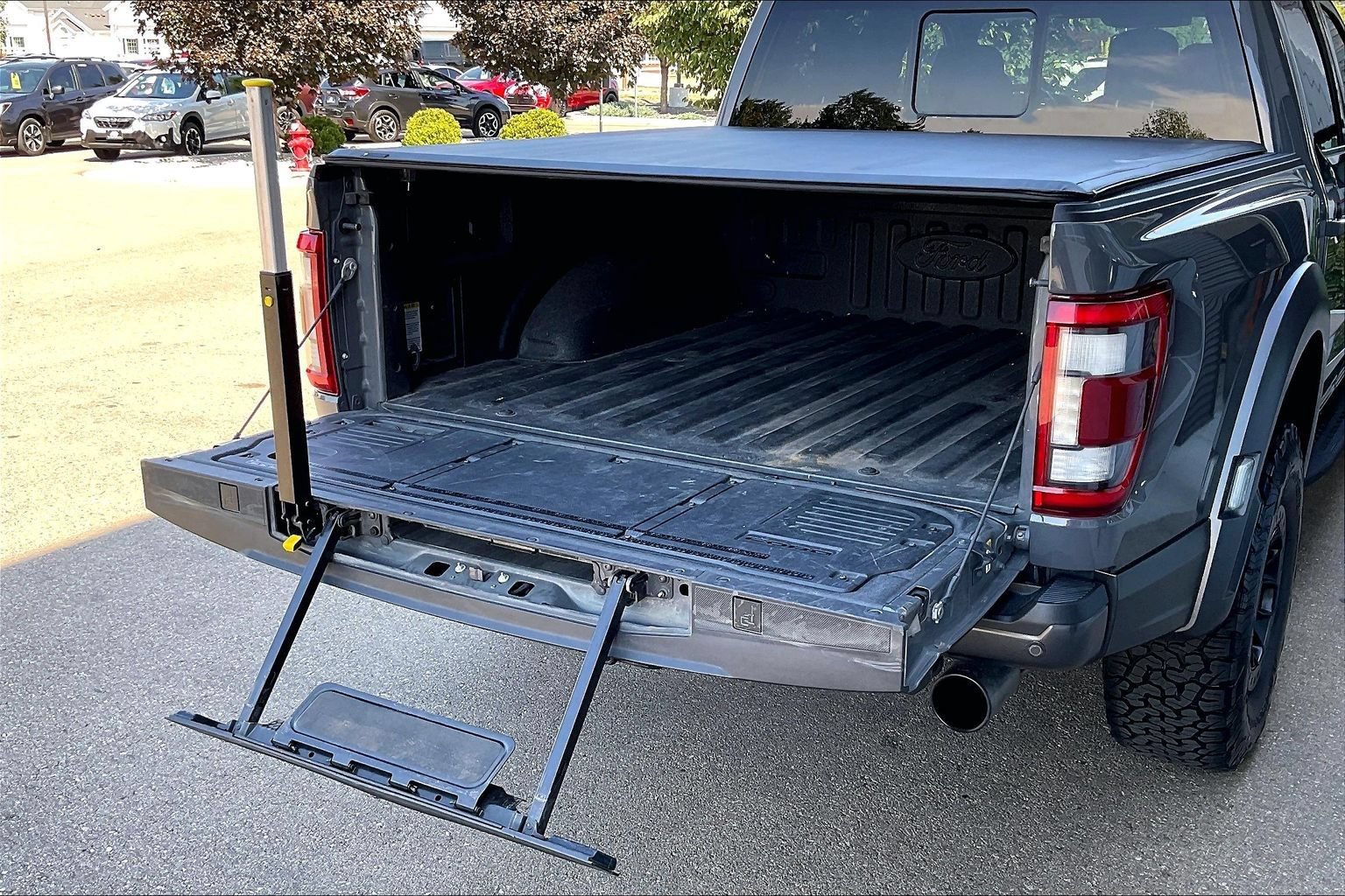 Used 2021 Ford F150 Raptor w/ Equipment Group 801A High AWD/4WD image 29
