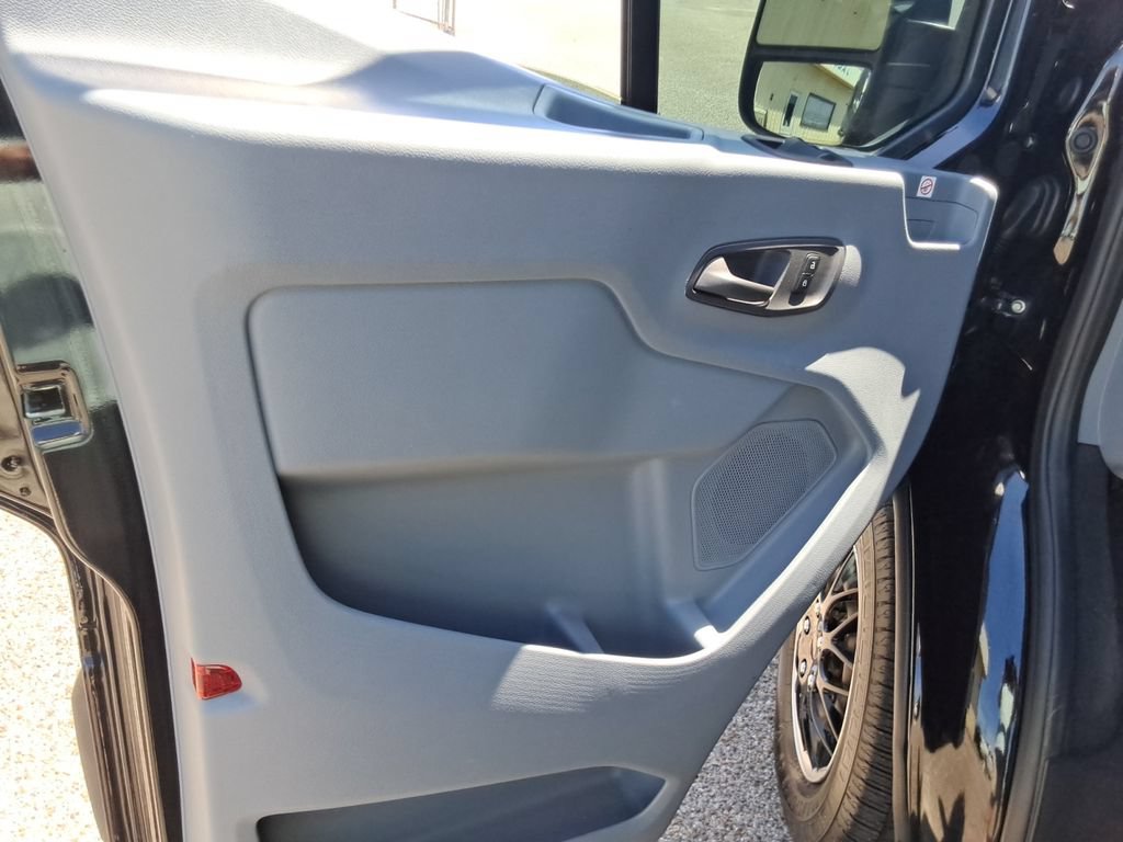 Used 2019 Ford Transit 350 XLT RWD image 18