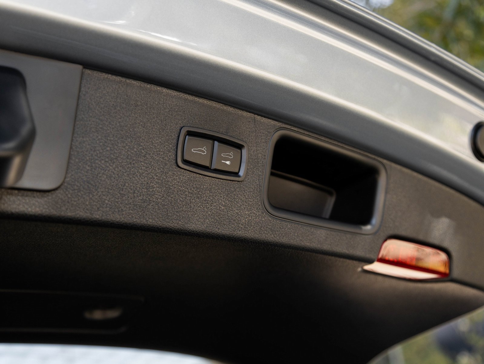 New 2026 Porsche Macan image 31