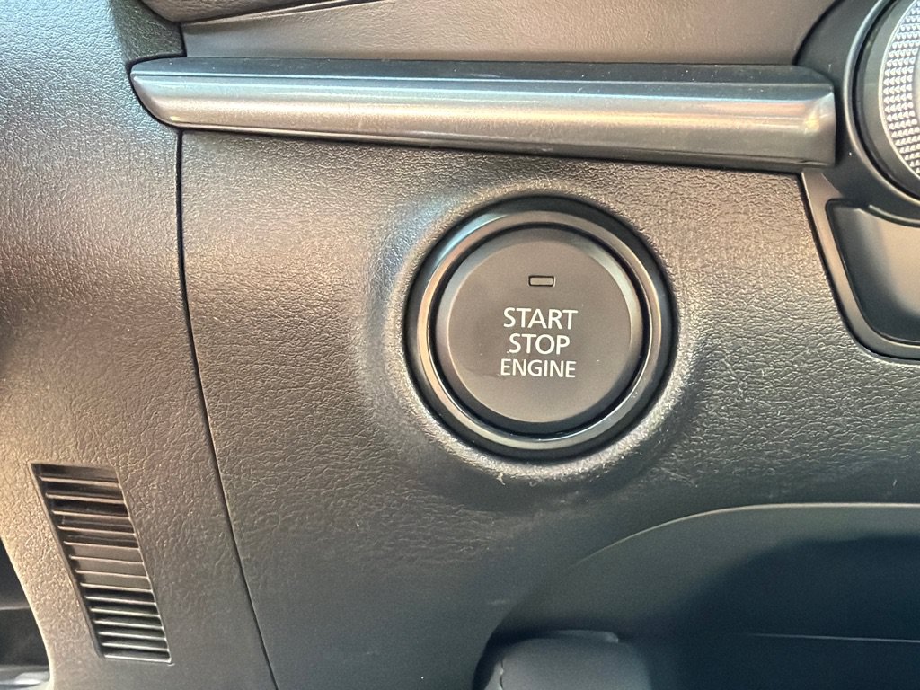 Used 2023 MAZDA MAZDA3 s FWD image 22
