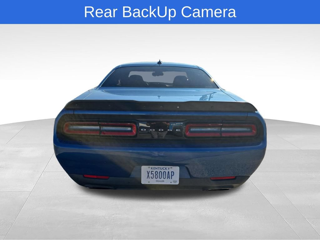 Used 2022 Dodge Challenger R/T Scat Pack RWD image 5