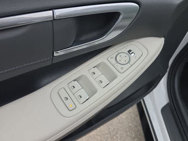 Used 2023 Hyundai Sonata Limited FWD image 40