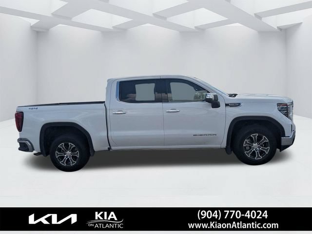 Used 2025 GMC Sierra 1500 SLT AWD/4WD image 2
