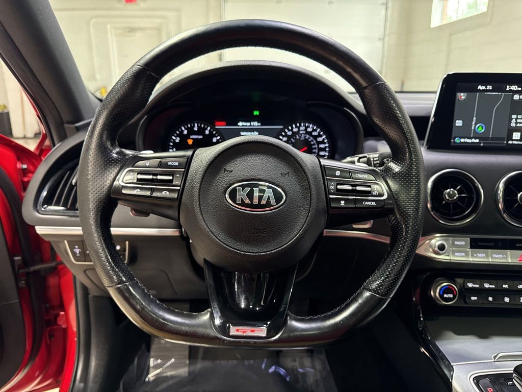 Used 2020 Kia Stinger GT2 AWD/4WD image 11