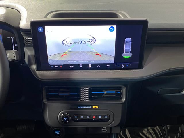 Used 2025 Ford Maverick Lobo AWD/4WD image 15