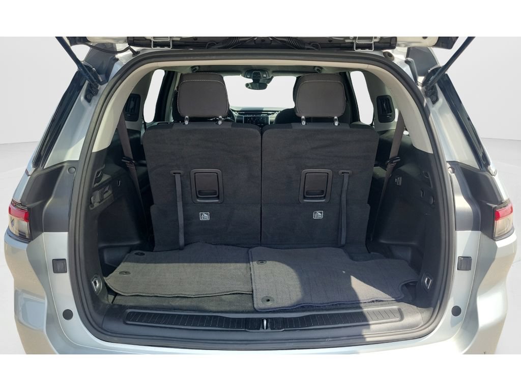 Used 2022 Jeep Grand Cherokee L Laredo w/ Luxury Tech Group I RWD image 9